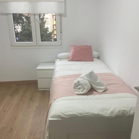 Dh Apartamento Turistico Onís Eksteriør bilde